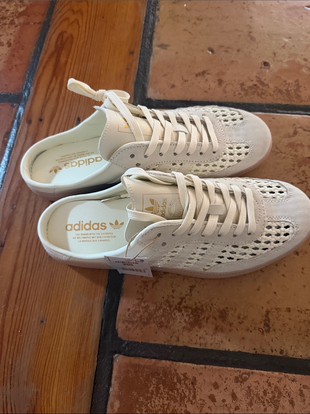 adidas Women’s Cream Woven Low-Top Sneakers - Mules